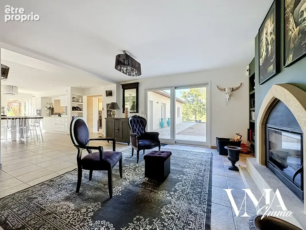 Propriété d'exception de 291m2 sur une parcelle de 3200m2 - photo 10