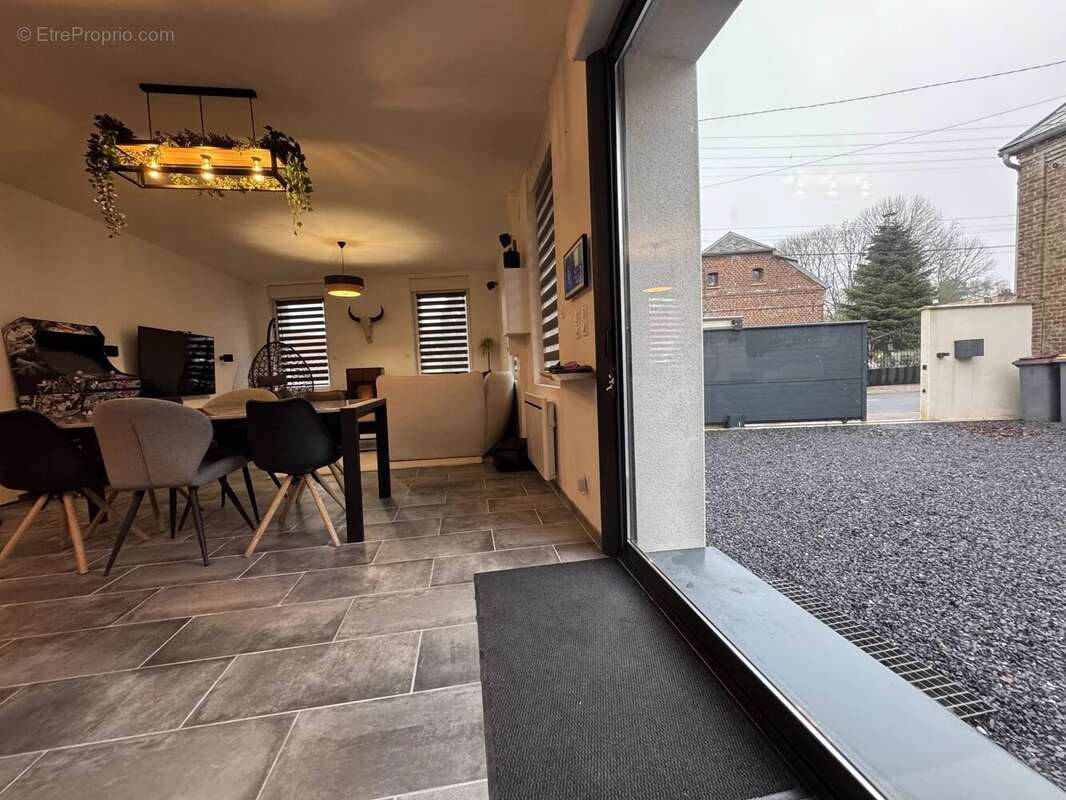 Maison à WALINCOURT-SELVIGNY