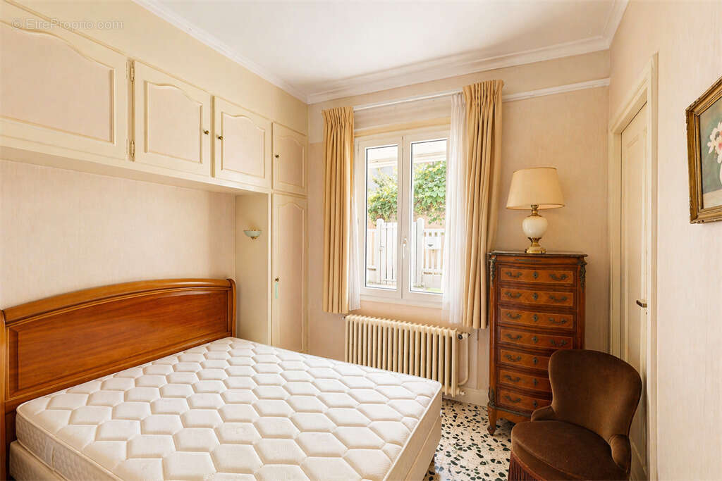 Maison 57 m² à Clamart  - photo 4