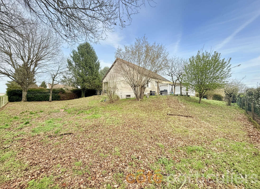 Maison à CHATEAU-RENAULT