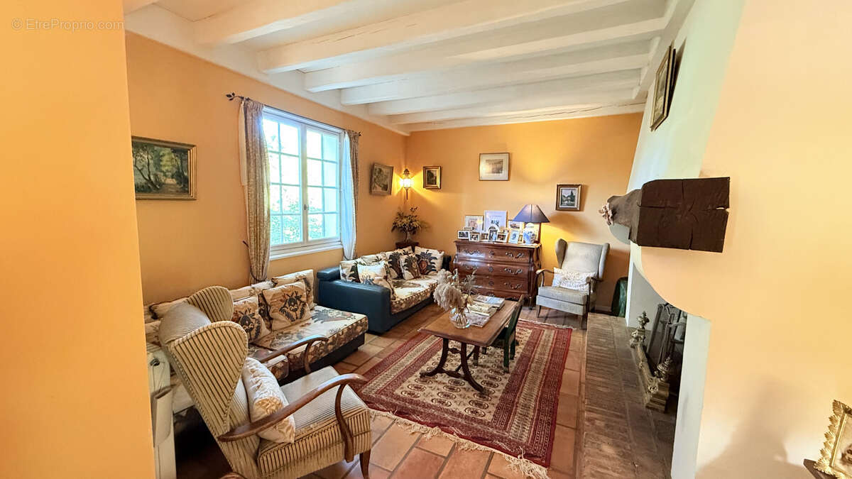Maison à LE BOUSCAT