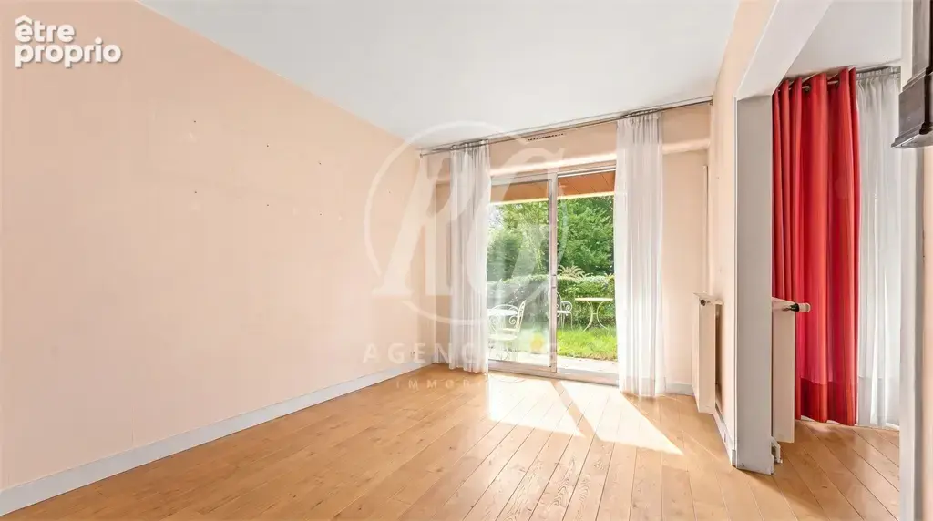 Appartement 4 pièces 83 m² à vendre à Garches (92380) - photo 5