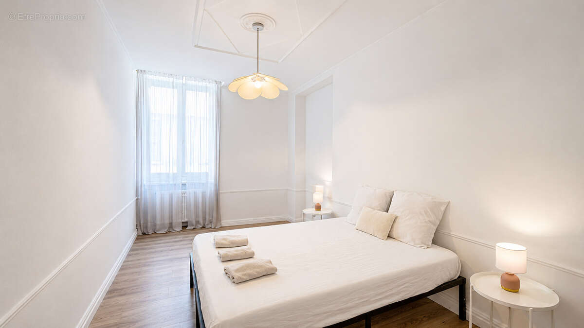 Appartement de caractère de 120 m2 en hypercentre de Carcassonne. - photo 8