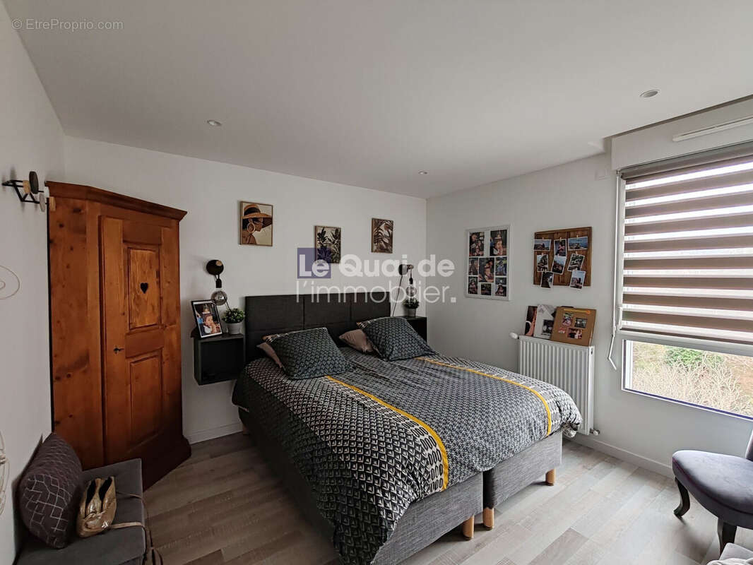 Appartement à LE PONT-DE-CLAIX