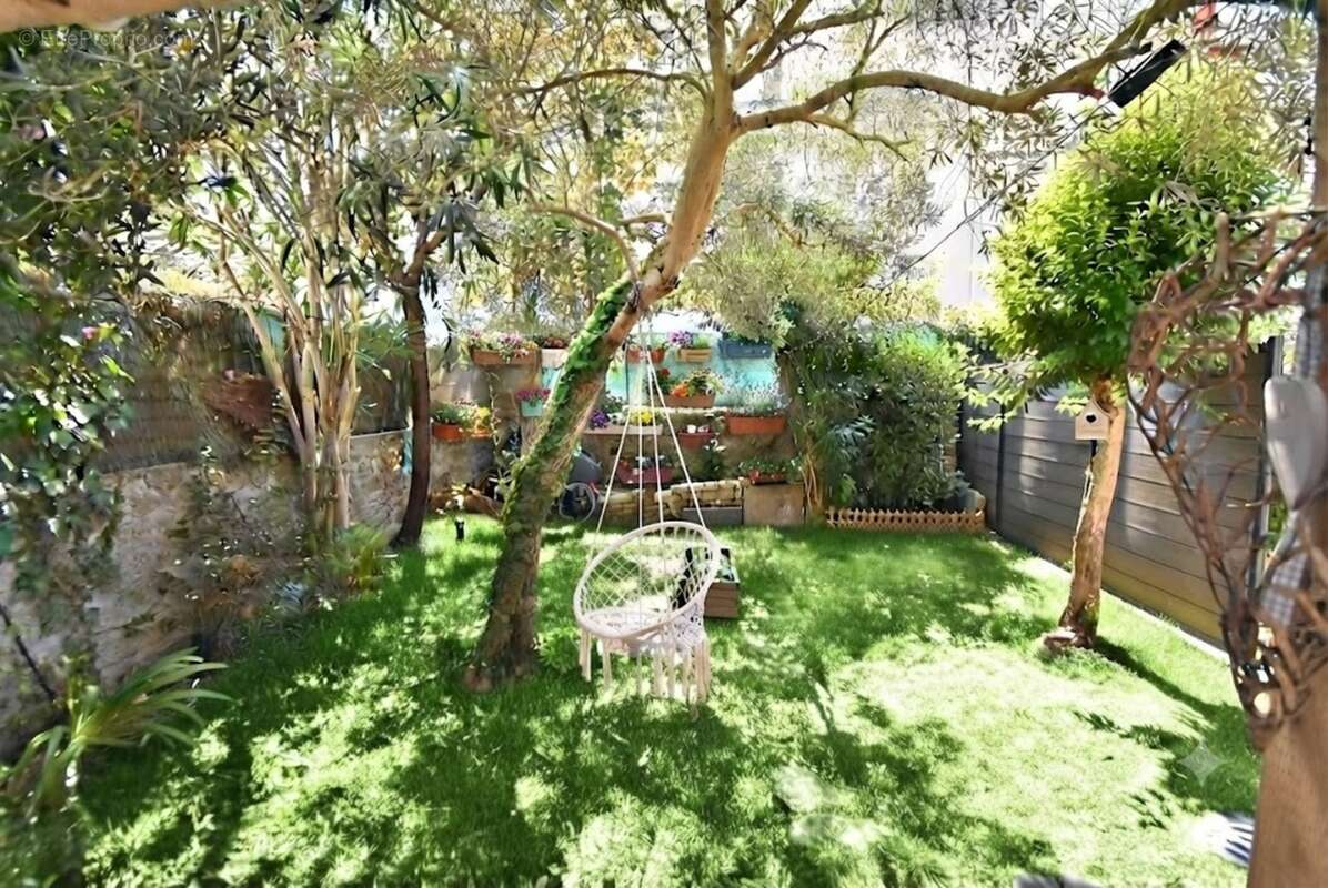 16 ANGOULEME quartier V Hugo. Maison à vendre 3 pièces et jardin - photo 9