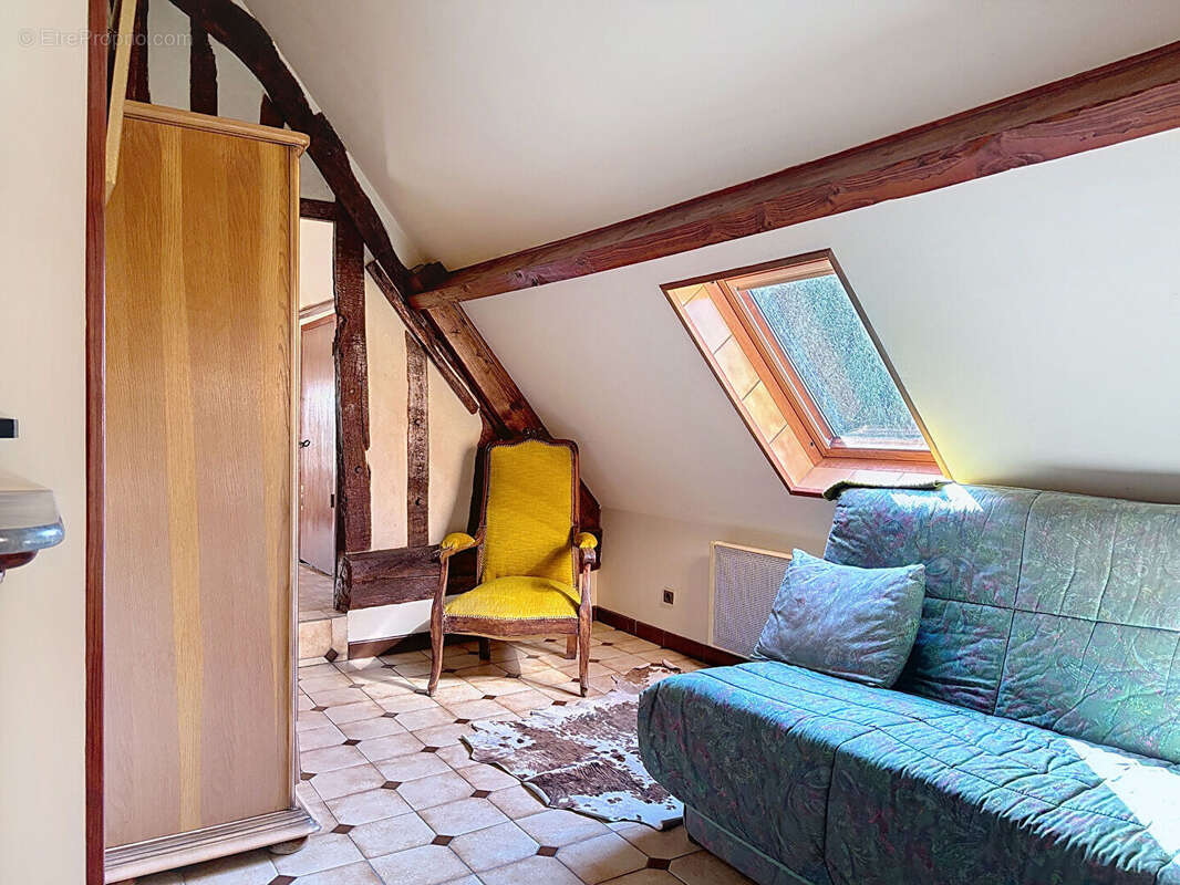 Maison à CASTILLON-EN-AUGE