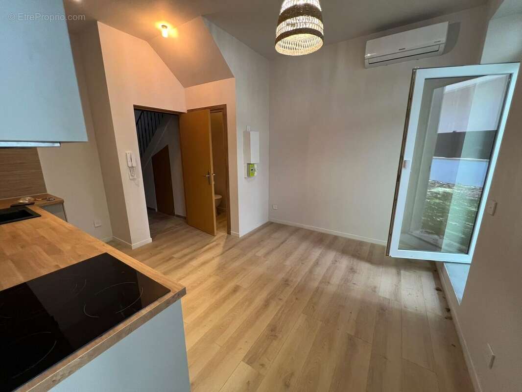 Appartement 25 m² à Marseille-4e  - photo 4