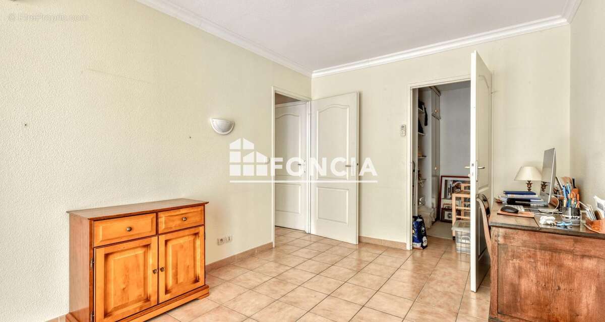 Spacieux appartement t3 en rez de jardin - photo 11