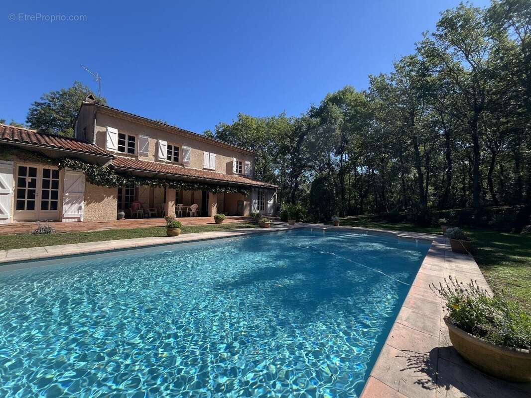 Maison à VIGOULET-AUZIL