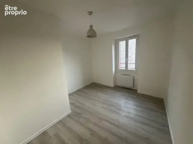 Immeuble/local commercial/appartement viriville - photo 9
