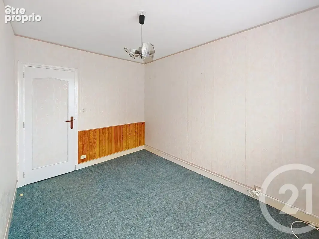 Maison 5 pièces 98 m² à vendre à Chalons-En-Champagne (51000) - photo 6