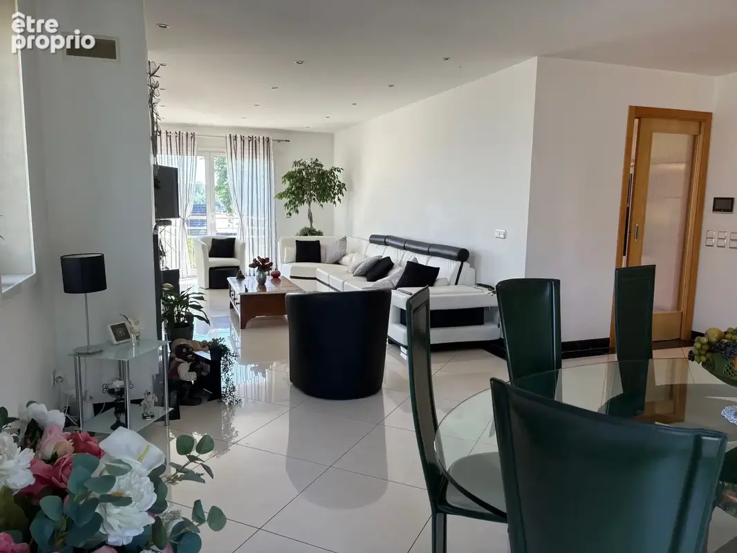 Maison 200 m² à Yerres  - photo 5