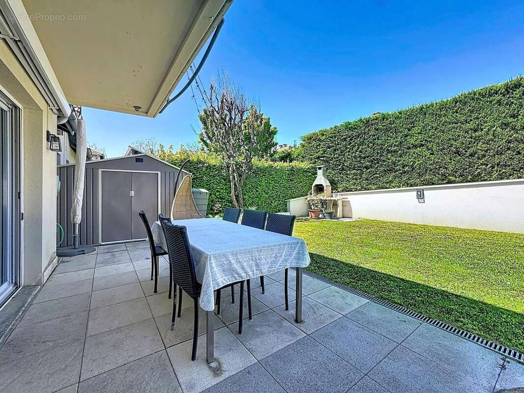 Photo 3 - Maison à PREVESSIN-MOENS