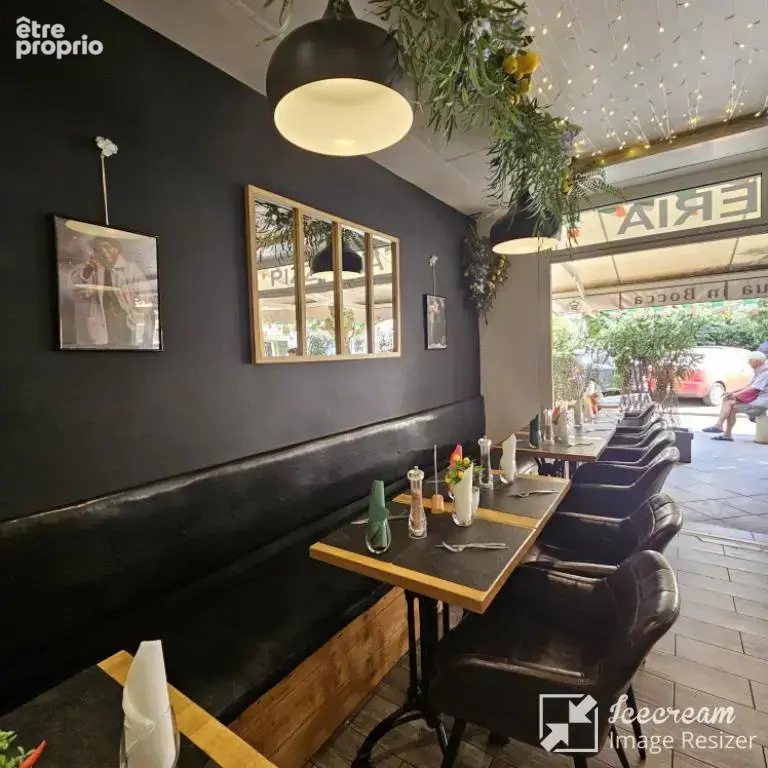 JUAN LES PINS, restaurant, 80 couverts, 100 M des plages, terrasse, parking, excellent état. - photo 28