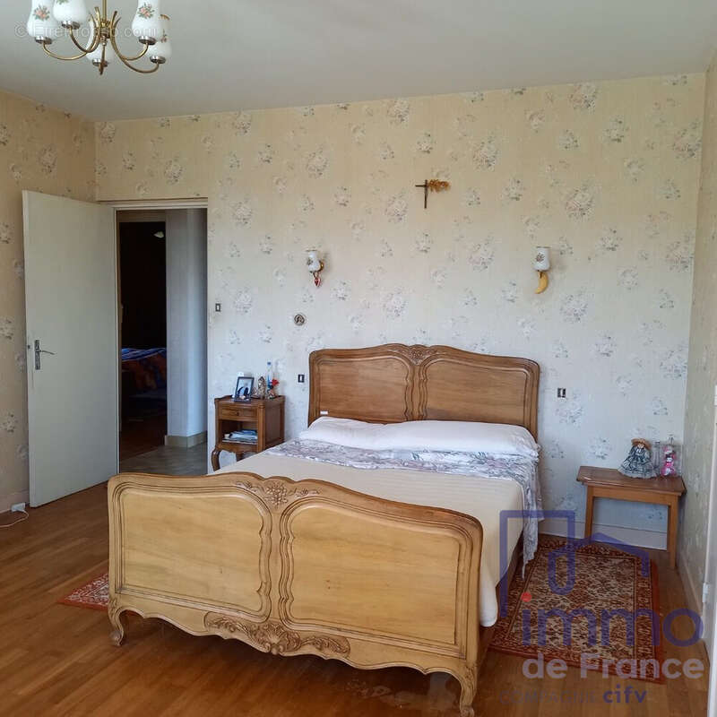 Maison à MONTBRISON
