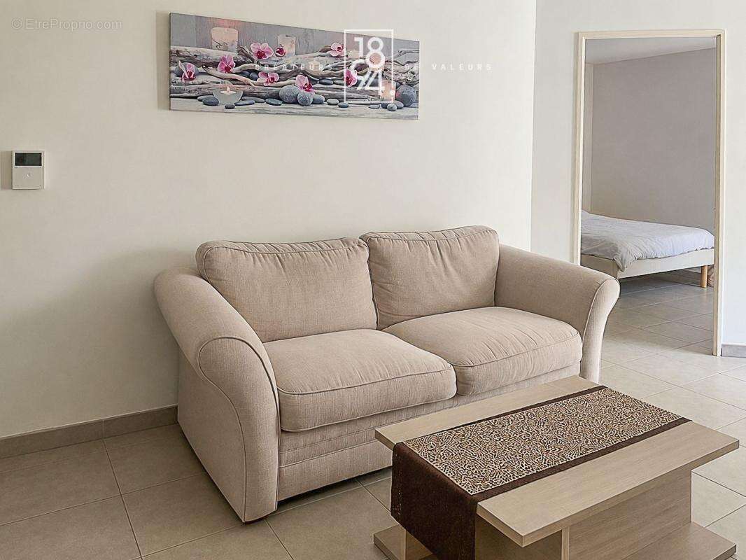 A Vente I T2 avec terrasse I Secteur Timone - photo 4