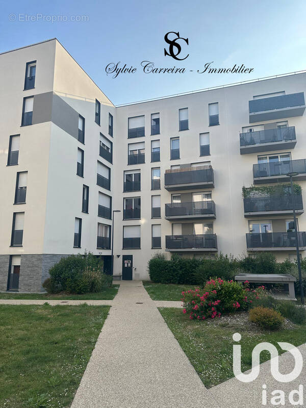 Photo 1 - Appartement à LES ULIS