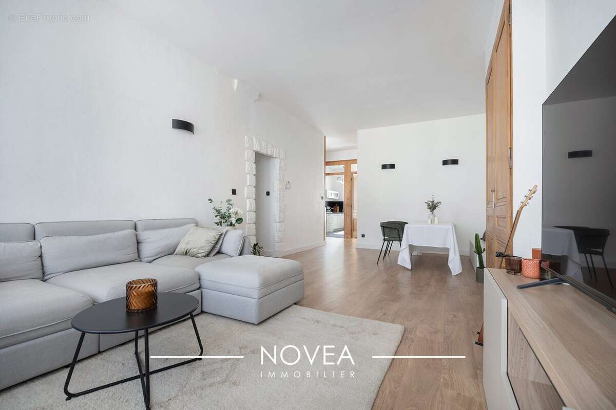 Appartement 103 m² à Lyon-7e  - photo 3