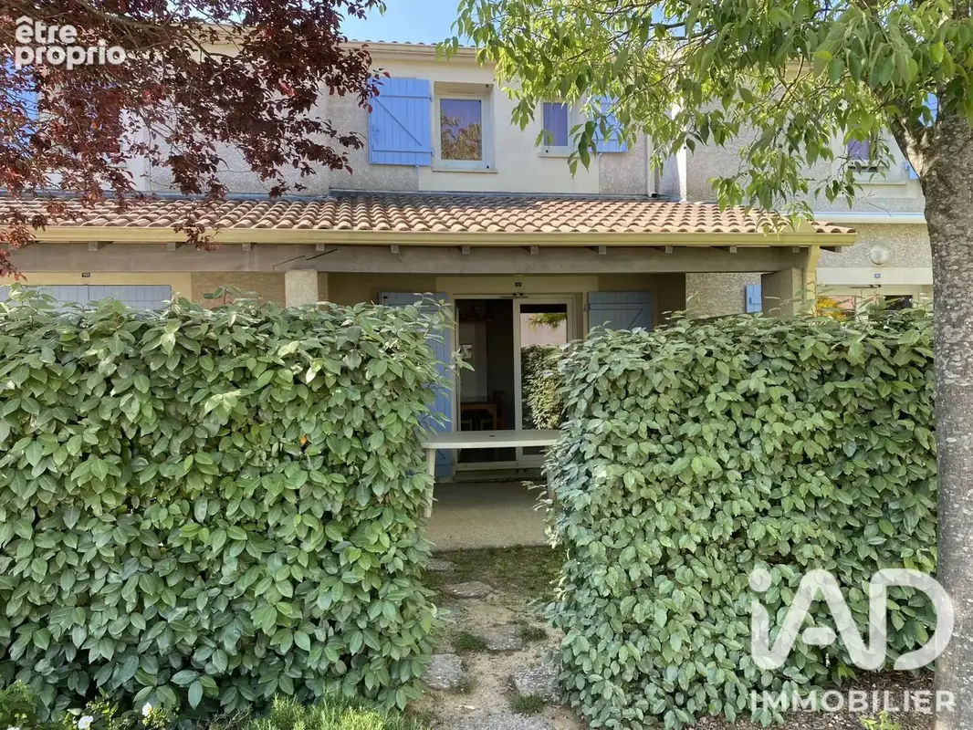 Photo 1 - Appartement à VALLON-PONT-D'ARC