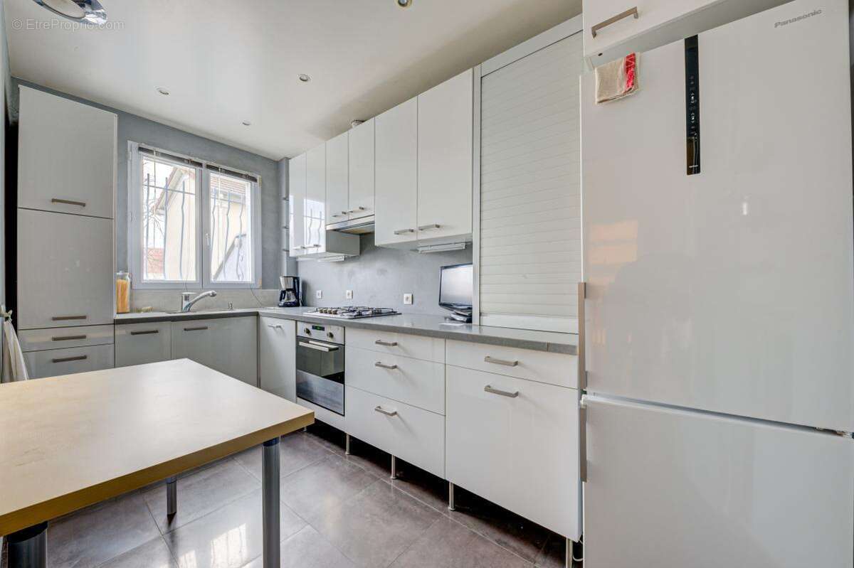 Maison à NANTERRE