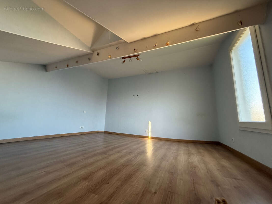 Maison à LE POULIGUEN