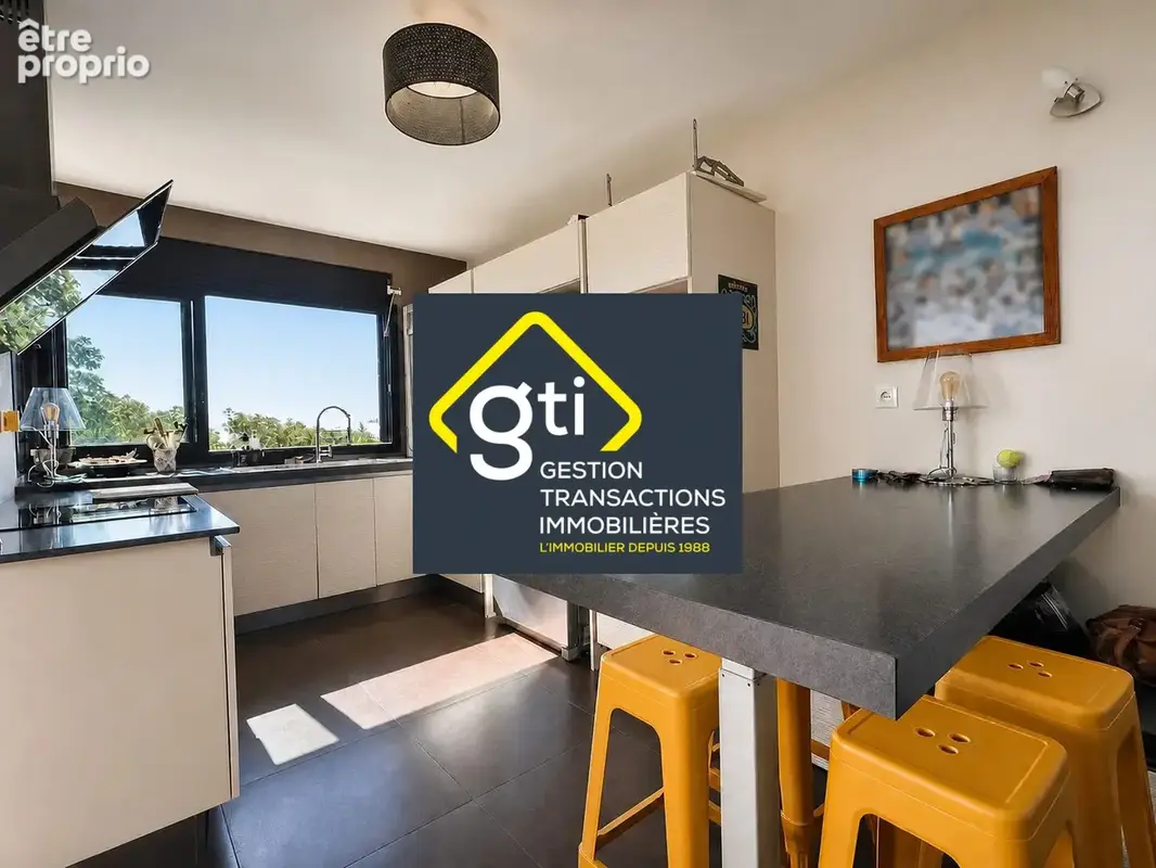 Photo Maison à Saint-Denis au prix de 520 000€