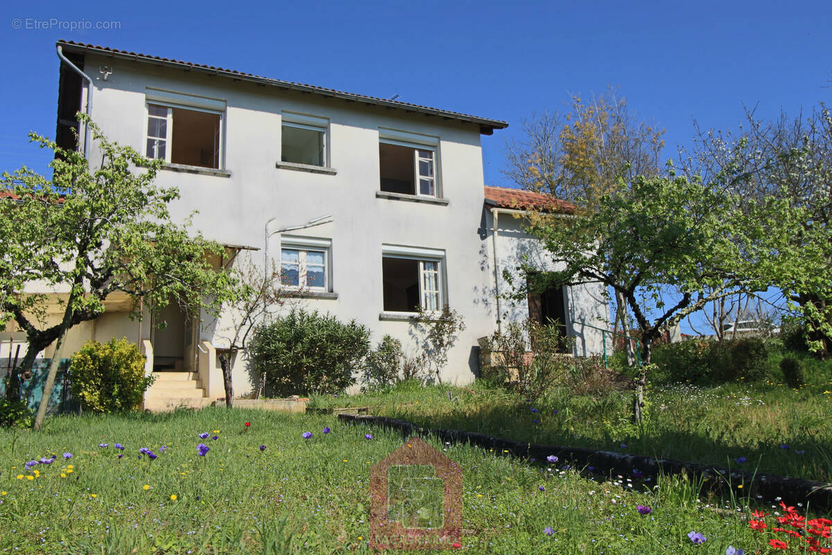 Maison à PUY-L'EVEQUE