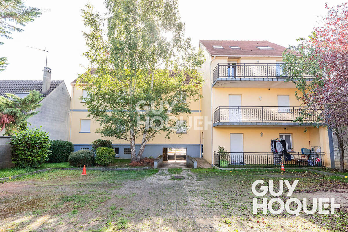 Appartement à SAVIGNY-SUR-ORGE
