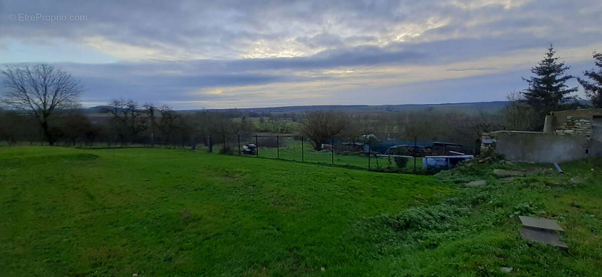 Terrain à BAUZEMONT