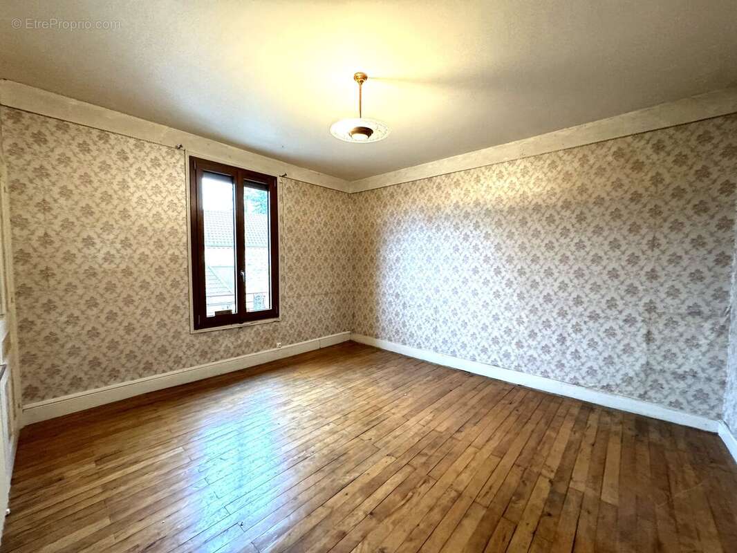 Photo 9 - Maison à LA PACAUDIERE