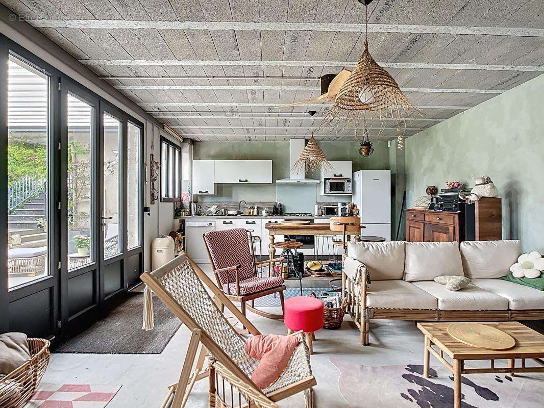 Maison à TOURNON-SUR-RHONE