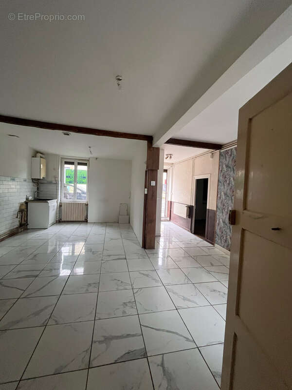 Maison à BESSAY-SUR-ALLIER