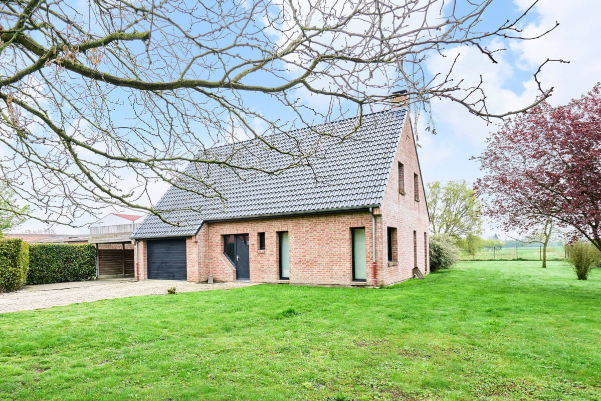 Maison à SARS-ET-ROSIERES
