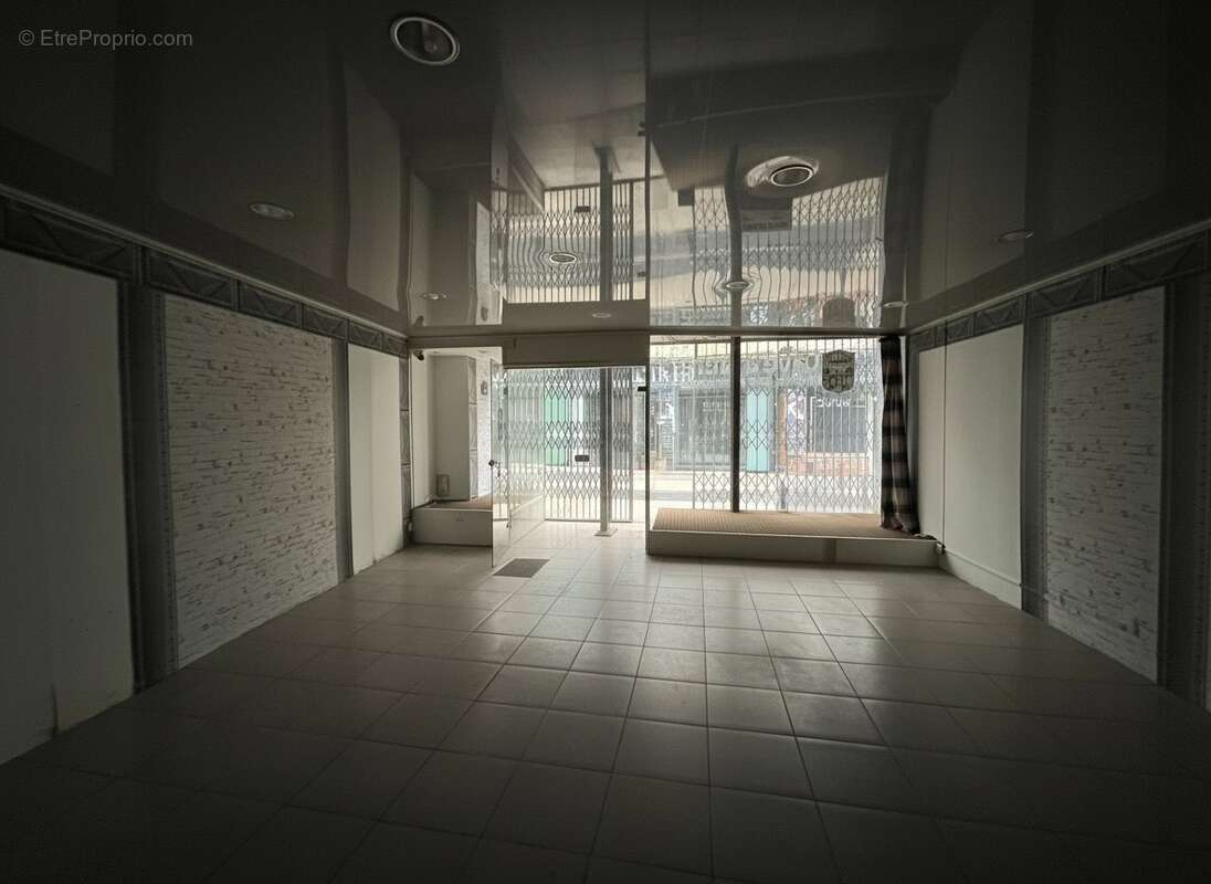 Local commercial centre ville aurillac - photo 5