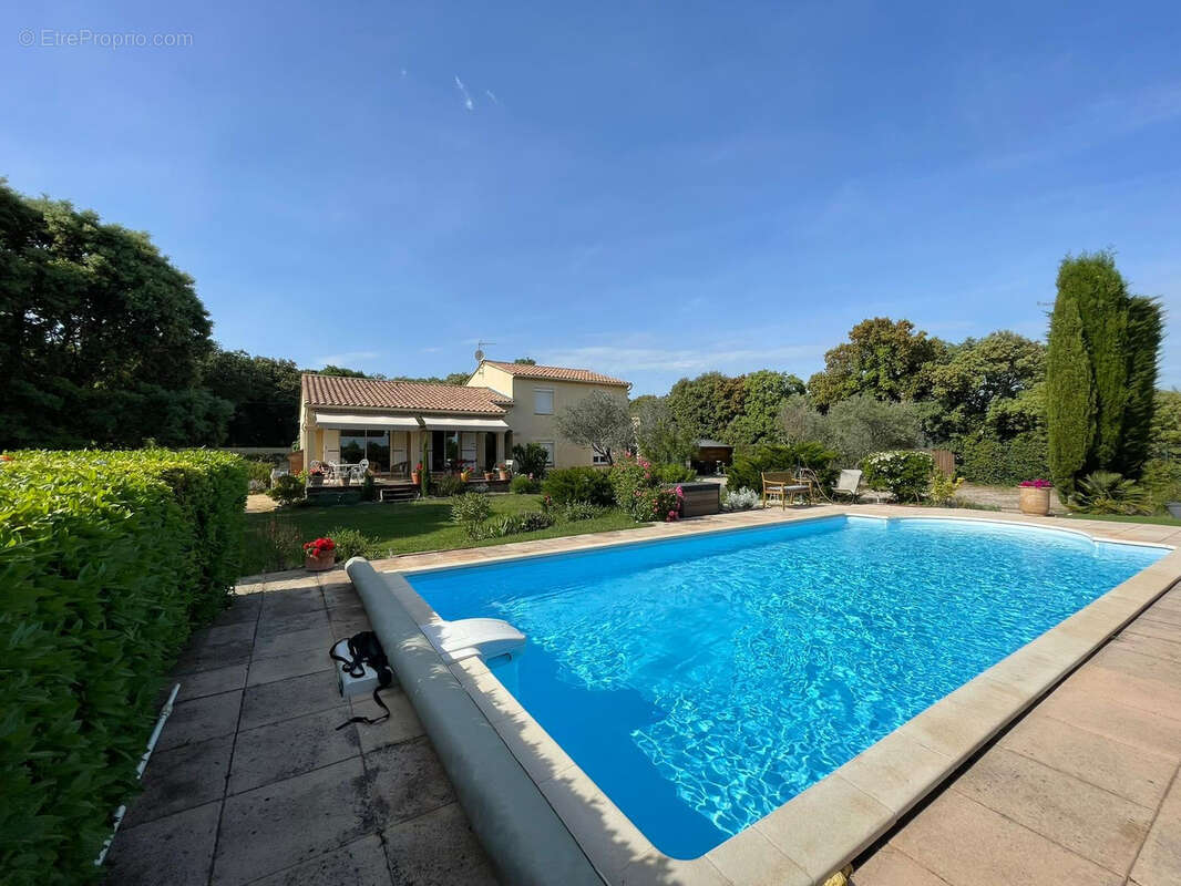 Maison à SERIGNAN-DU-COMTAT