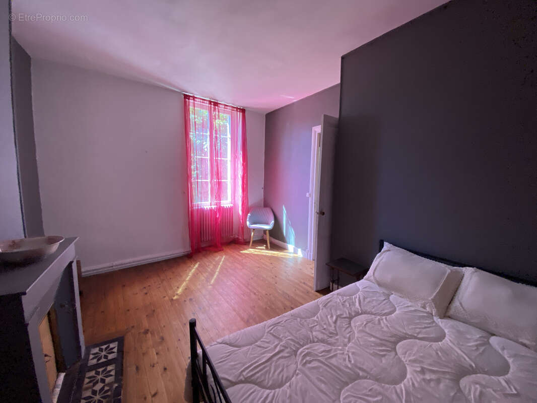 Maison à LANGON