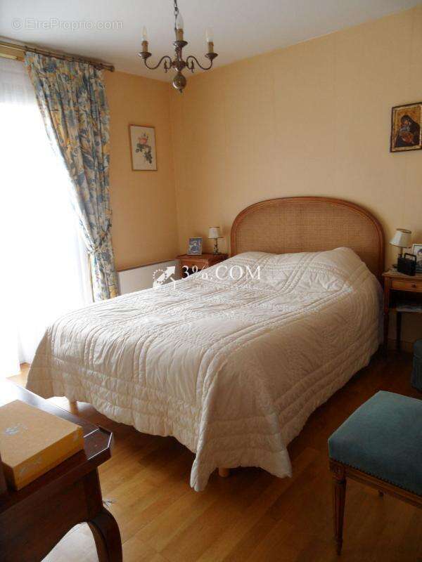 Maison à CHATELLERAULT