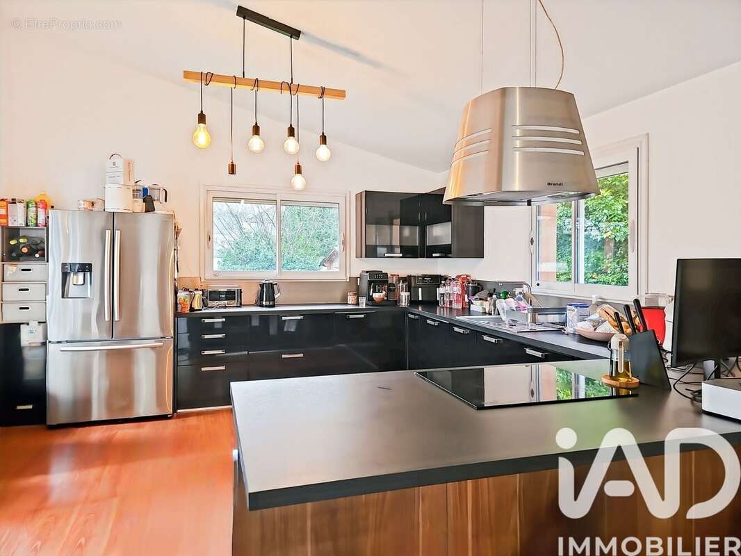 Photo 3 - Maison à BRIE-COMTE-ROBERT