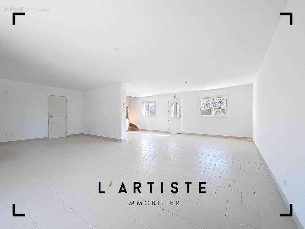 Maison à MONTFORT-SUR-RISLE