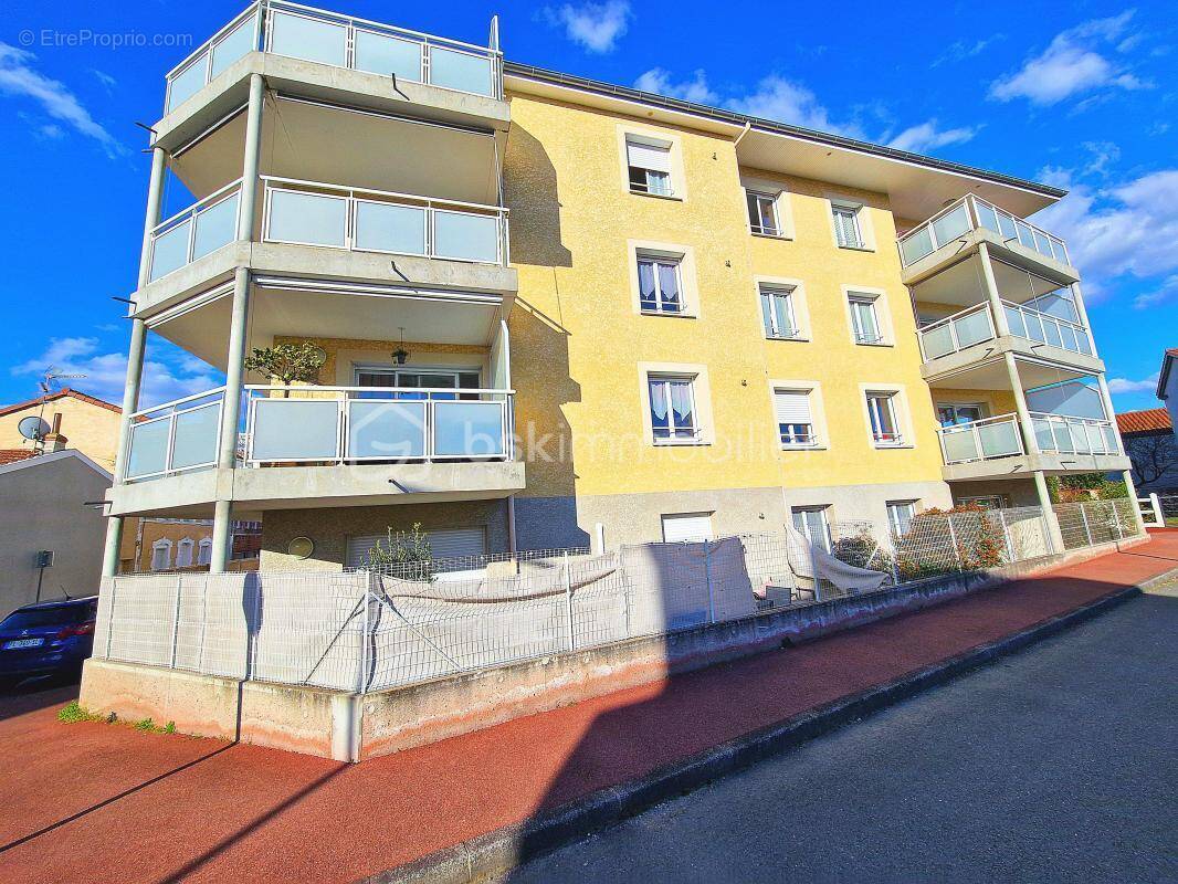 Appartement à ANDREZIEUX-BOUTHEON