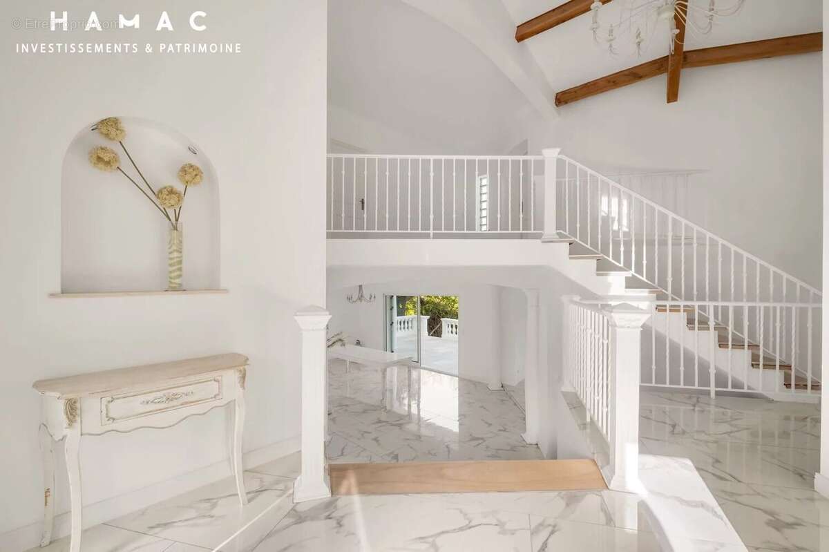 Maison -  6 pièces - Rochetaillée -sur-Saône - photo 18