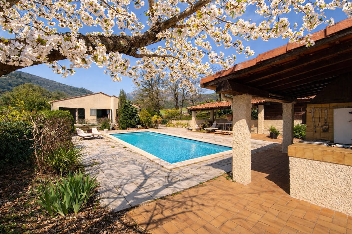 Maison à CORSAVY