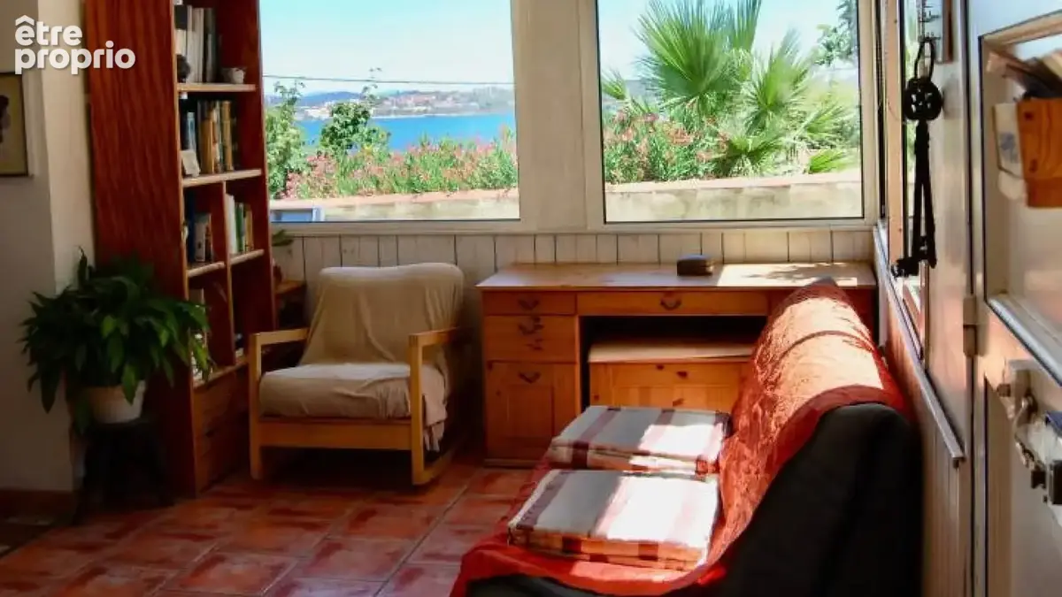Maison 6 pièces 140 m² à vendre à La Seyne-Sur-Mer (83500) - photo 2
