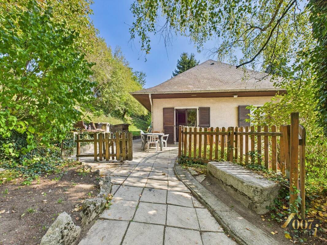 Maison à SAINTE-HELENE-DU-LAC