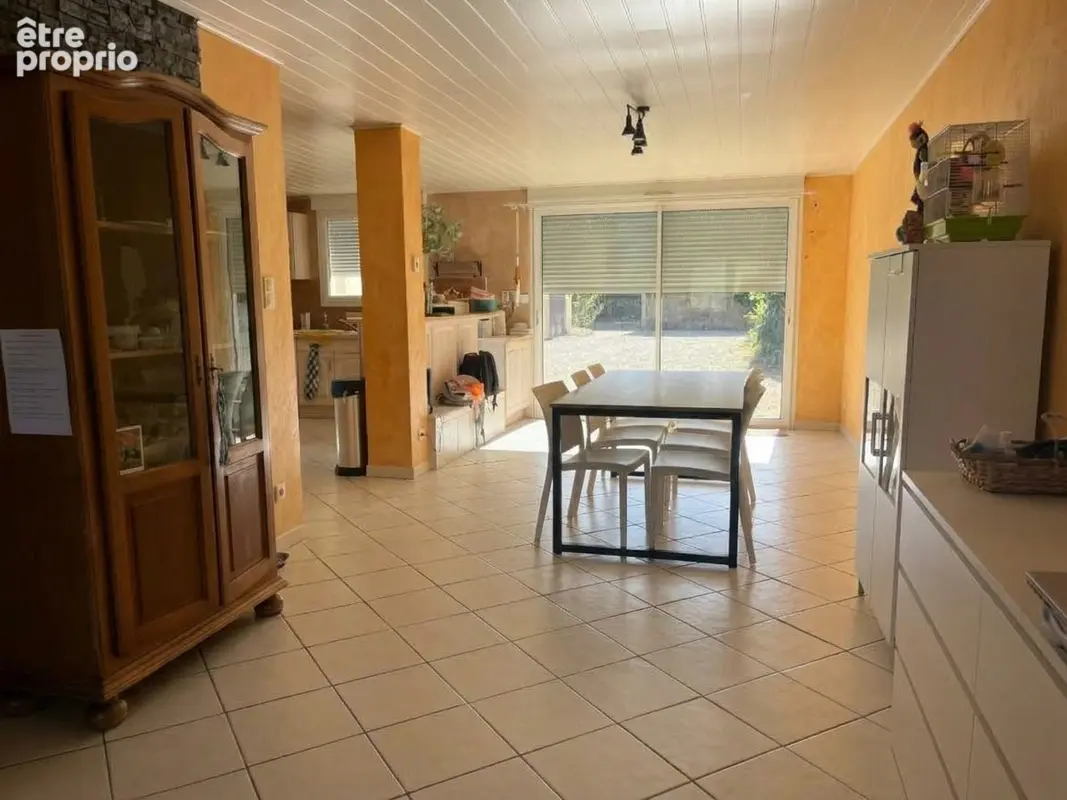 Saint Christophe Du Ligneron 5 pièces 157 m2 - préau fermé - garage - photo 2