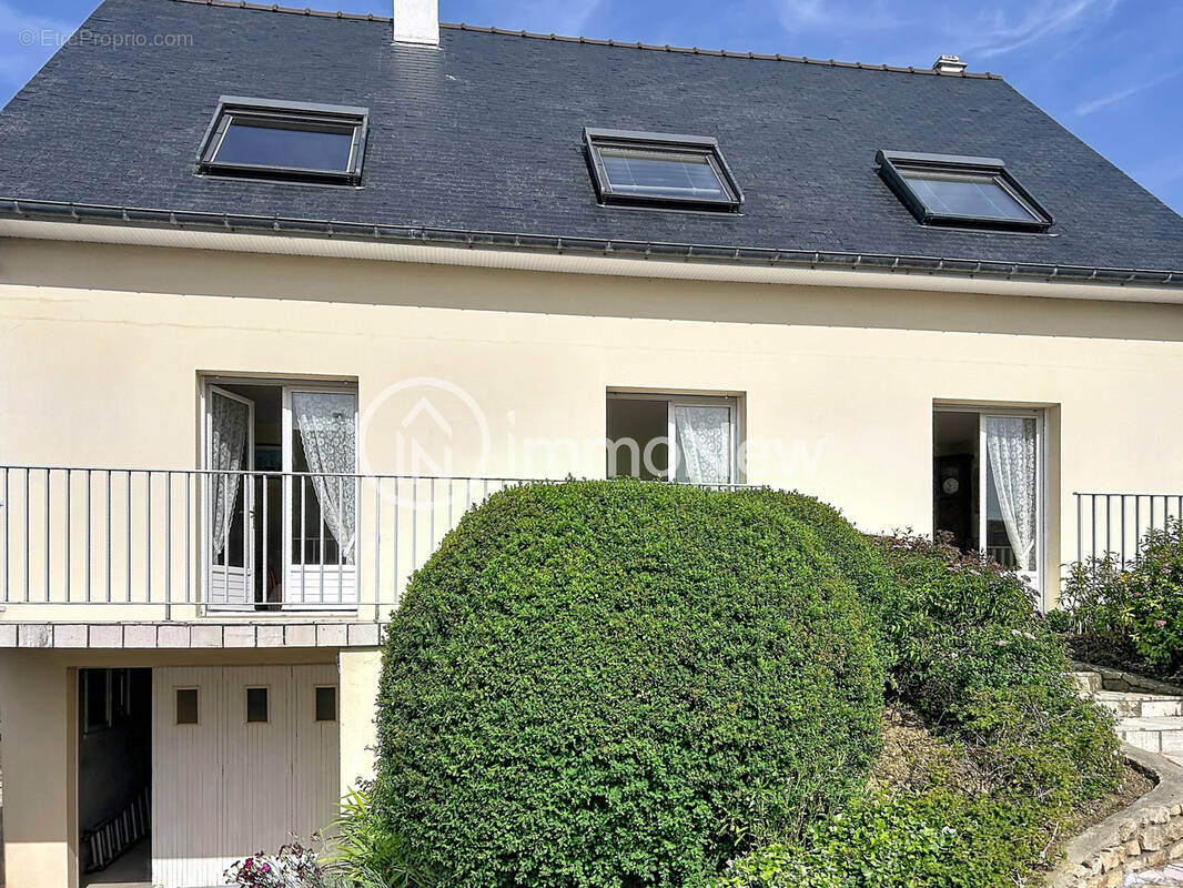 Maison à SAINT-PAIR-SUR-MER
