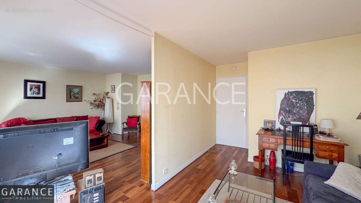 Appartement à PARIS-12E