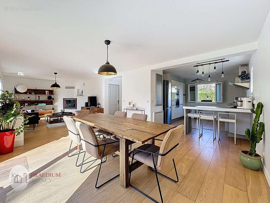 Maison à VILLENNES-SUR-SEINE