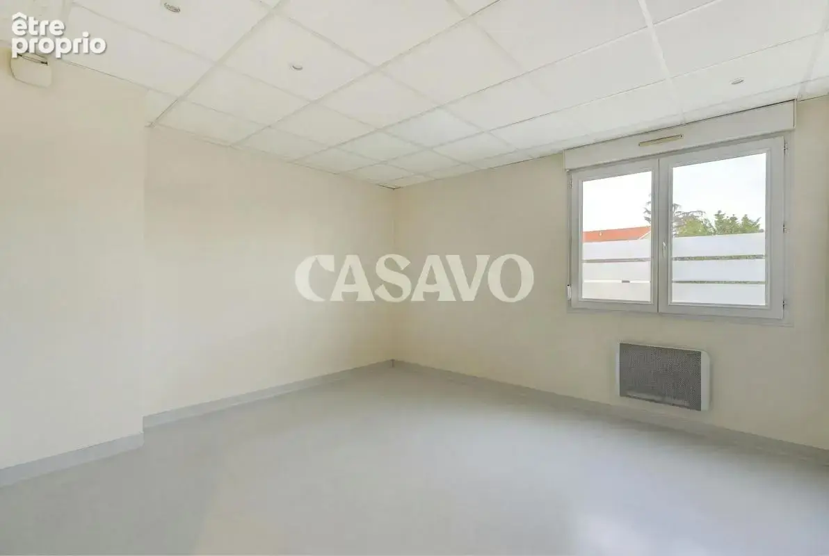 Vente Appartement 4 pièces de 108m² - 69720 Saint-Bonnet-de-Mure - photo 6