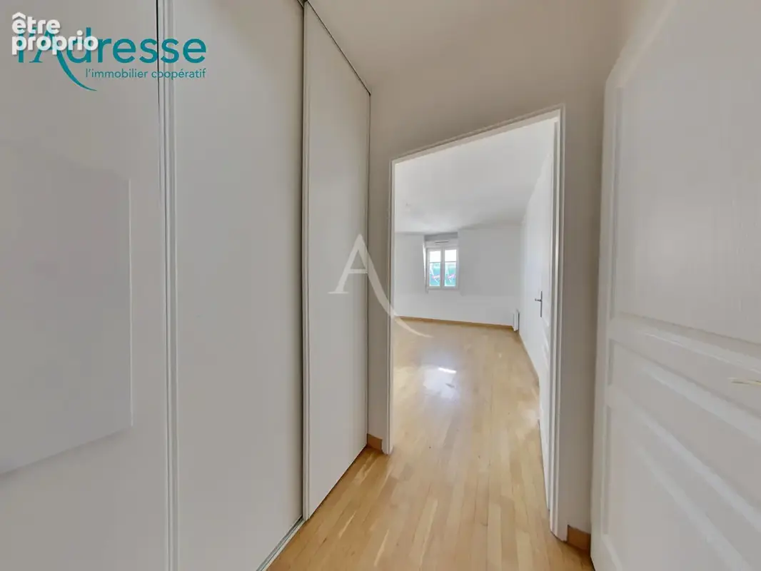 NOISY LE GRAND - 2 pièces 43.6 m2 centre ville - photo 2